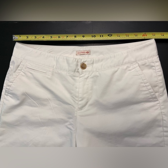 Classic Dockers with 10” inseam - Size 14 - Picture 4 of 8